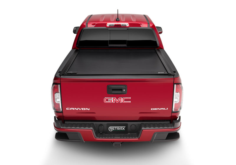 RetraxONE MX Hard Manual Retractable Tonneau Cover 6' Fits 2015-22 Colorado/Canyon w/out Stake Pocket