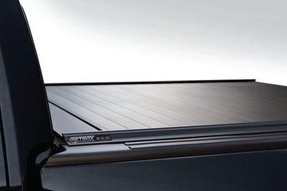 Retrax Hard Manual Retractable Tonneau Cover 6'6" Fits 2007-13 Chevrolet Silverado/GMC Sierra 1500/2500/3500 HD