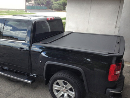 ROLL-N-LOCK M-Series Soft Retractable Tonneau Cover 6' Fits 2016-23 Tacoma Access/Double Cab