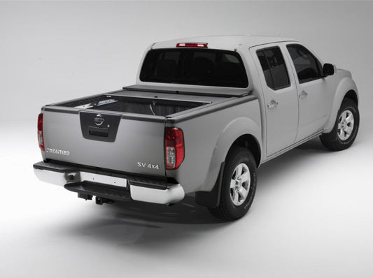 ROLL-N-LOCK M-Series Soft Retractable Tonneau Cover 5.3' Fits 2017-23 Ridgeline