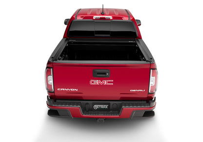 Retrax Hard Manual Retractable Tonneau Cover 6' Fits 2015-22 Chevrolet Colorado/GMC Canyon