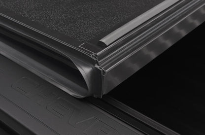 BAKFlip G2 Folding Tonneau Cover 8' Fits 1988-13 C/K Pickup/Silverado/Sierra