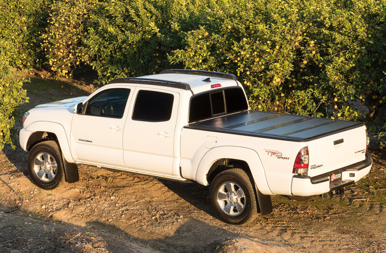 BAKFlip G2 Folding Tonneau Cover 5' Fits 2016-23 Tacoma w/ Deck Rail