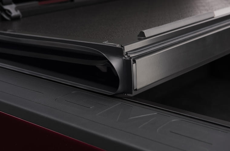 BAKFlip FiberMax Folding Tonneau Cover 5' Fits 2020-24 Gladiator