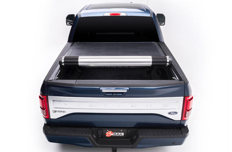 BAK Revolver X2 Hard-Rolling Tonneau Cover 6'7" Fits 2015-20 F150