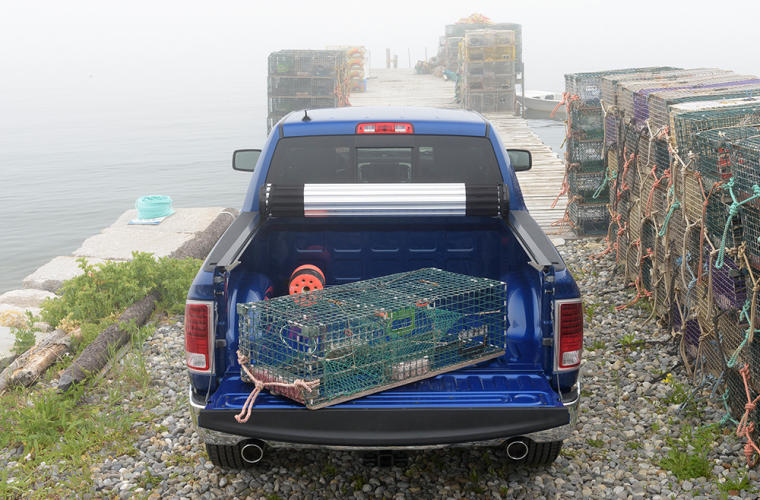 BAK Revolver X2 Hard-Rolling Tonneau Cover 67.4 In. Fits 2009-18 Ram No RamBox