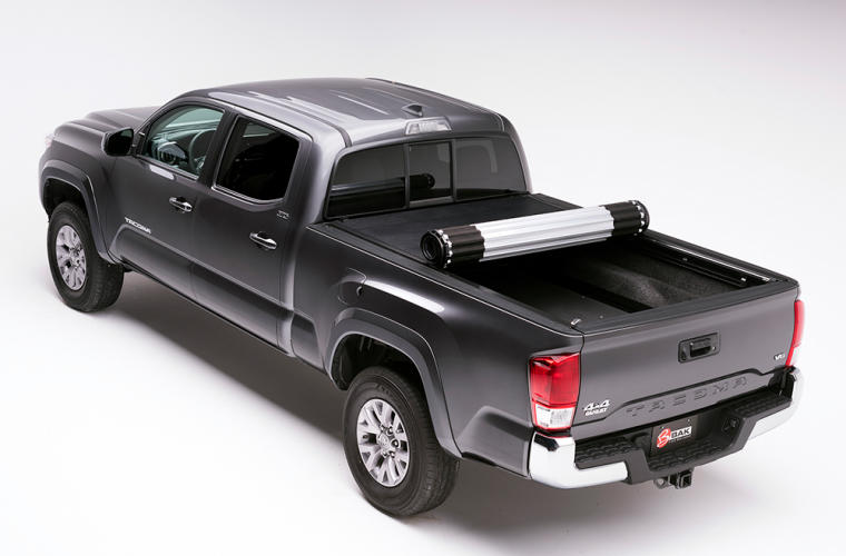BAK Revolver X2 Hard-Rolling Tonneau Cover 5' Fits 2016-23 Tacoma w/ Deck Rail