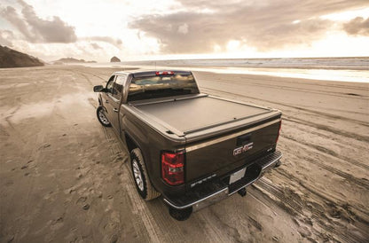 ROLL-N-LOCK A-Series Hard Manual Retractable Tonneau Cover 6'7" Fits 2007-21 Tundra Regular/Double Cab
