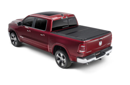 UNDERCOVER Armor Flex Hard Folding Tonneau Cover 5'7" Fits 2019-24 Ram 1500 (New Body Style) W/O RamBox & Multifunction Tailgate
