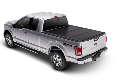UNDERCOVER Ultra Flex Hard Folding Tonneau Cover 6.5' Fits 2015-20 F150